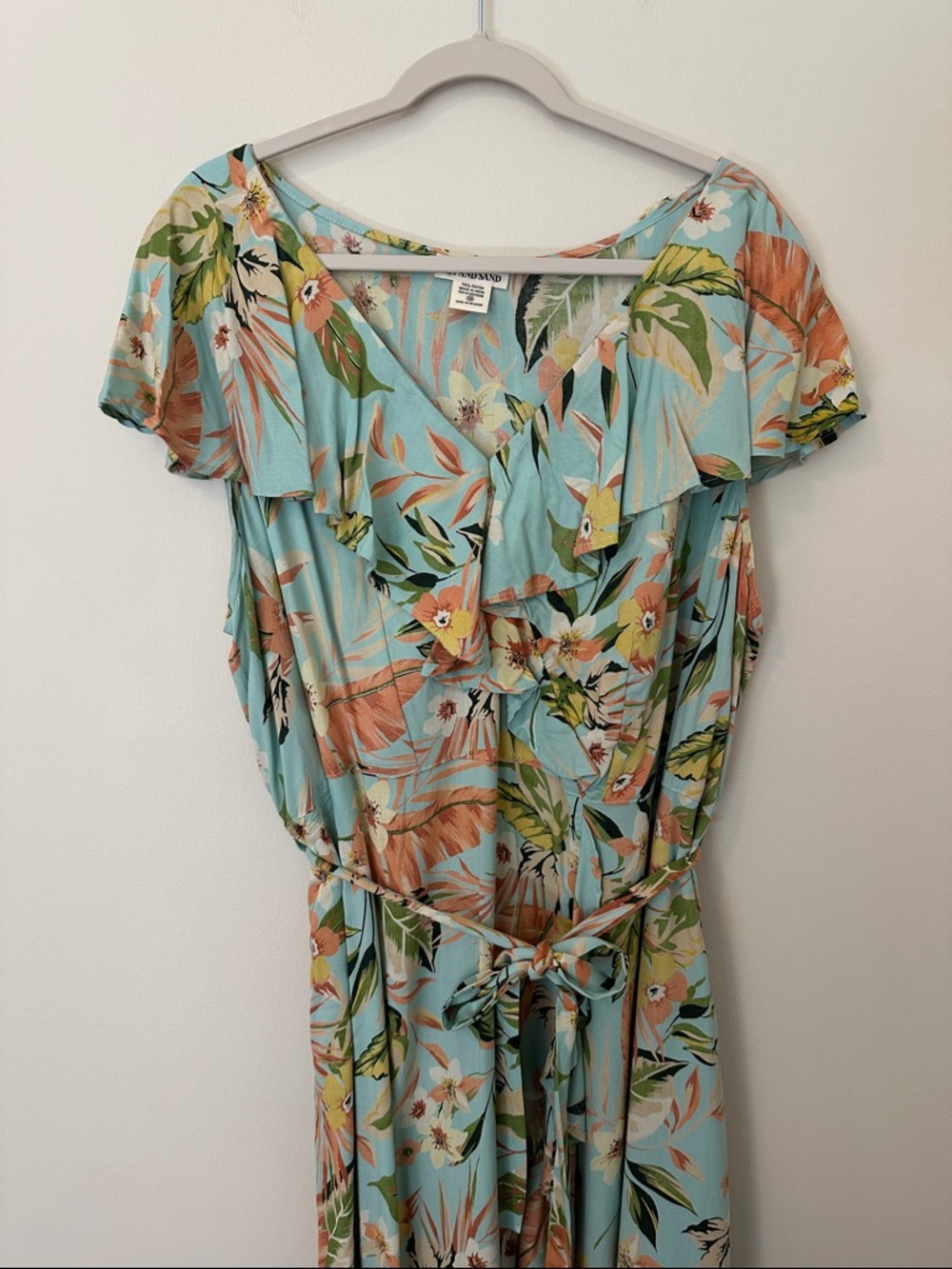 Light Blue Tropical Floral Maxi Dress with Ruffle V-Neck
